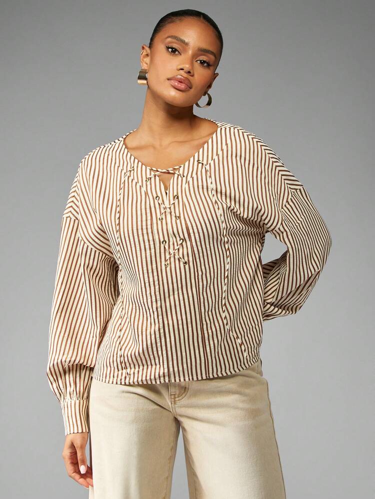 MISSGUIDED Oversized Striped Blouse With Lace Up Front｜MISSGUIDED