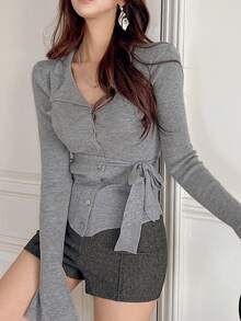 DAZY Sexy Plunging Collar Fitted Elegant Button Tie-Front Cardigan - Grey - View 5
