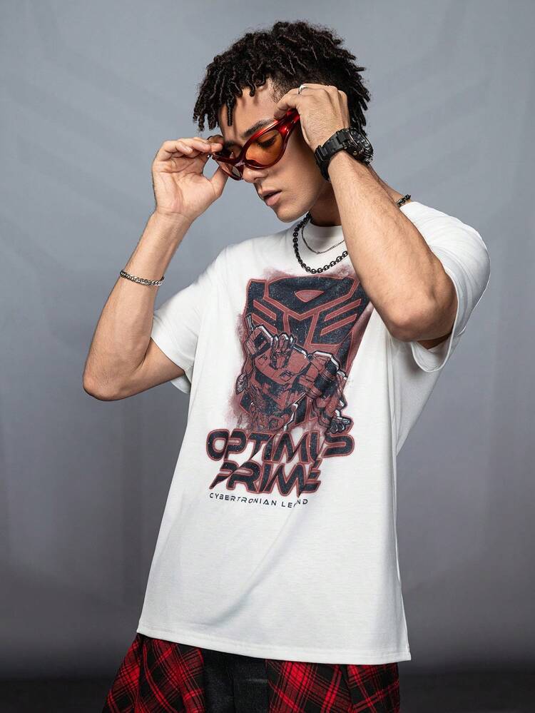 Transformers X SHEIN Men's Letter & Robot Graphic White Round Neck