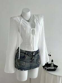 SHEIN Unity Camicetta leggera a maniche lunghe da donna con scollo a V, design di nicchia, vestibilità slim, con inserti in pizzo floreale delicato - Bianco - Visualizzare 1