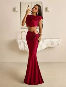 Vowa 2 件优雅红色弹性针织宽肩垫深 V 领美人鱼长裙，带有性感激光切割金属珠饰，适合约会、度假、音乐会、毕业典礼、婚礼、下午茶、正式场合