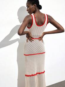 Maija 女士杏色针织撞色红色蕾丝边超大领无袖修身喇叭下摆连衣裙，柔软纱线，百搭休闲波西米亚风，适合音乐节、乡村、西部、波西米亚、优雅现代度假游牧休闲时尚等各种场合。百搭女士乡村音乐会服装、西部风格女装、游牧风格波西米亚高端优雅百搭乡村音乐会服装。秋冬季百搭舒适的毛衣，适合现代度假游牧休闲时尚。 - 杏色 - 查看 4