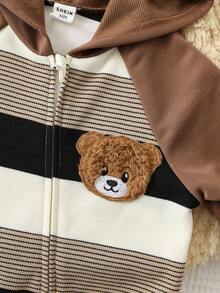 SHEIN 男婴秋冬服装套装，连体衣，加厚保暖斜拉链条纹撞色连帽连体衣，舒适百搭，时尚日常可爱小熊图案简约百搭，适合室内、室外、日常、运动、玩耍、派对、节日、万圣节、圣诞节、新年等场合。 - 卡其色 - 查看 5