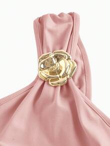 SHEIN X Hannahelzahed SHEIN MOD 金色胸针装饰不对称颈部褶皱鱼尾裙 - 粉色 - 查看 3