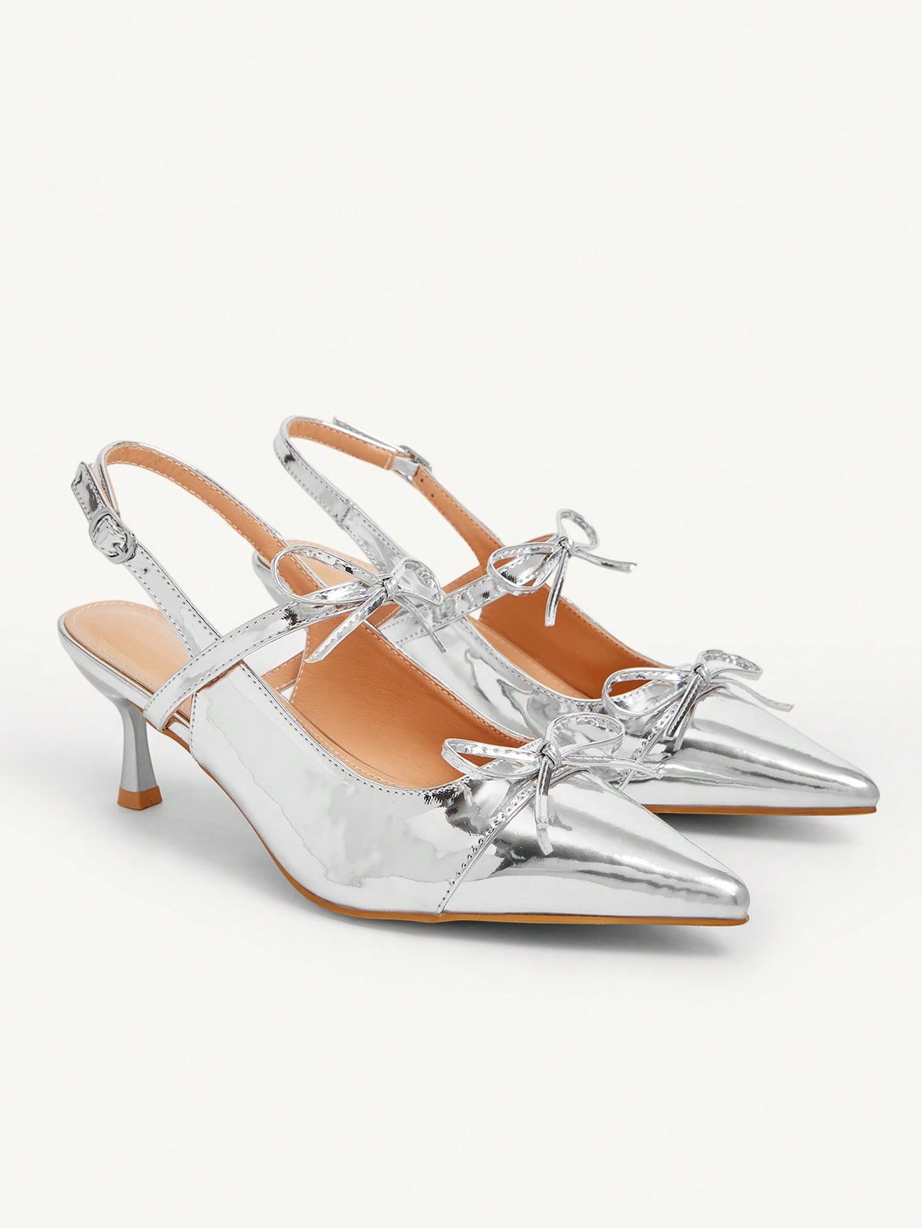 CUCCOO CHICEST 여성 패셔너블 레드 스트래피 뾰족코 하이힐, 크리스마스, 할로윈, 뮤직 페스티벌, 가을에 적합｜cuccoo, image size:1340x1785