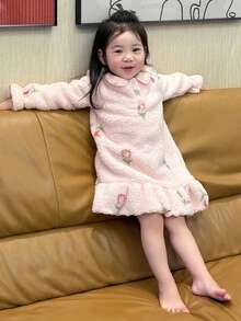 DAZY Baby/Kleinkind Mädchen Rüschen Saum Allover Muster Langarm Schlafanzug, Herbst/Winter