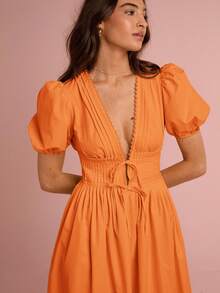 Enchnt Vestido de moda sexy con cuello en V profundo, cintura con lazo y mangas cortas abullonadas de unicolor para mujer