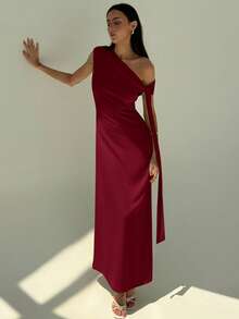 Aloruh Elegant Oblique Shoulder Tie Waist Slim Fit Maxi Dress, Minimalist Commuter Style, Light Green,Prom Dress,Fall Wedding Guest Dress - Burgundy - View 2