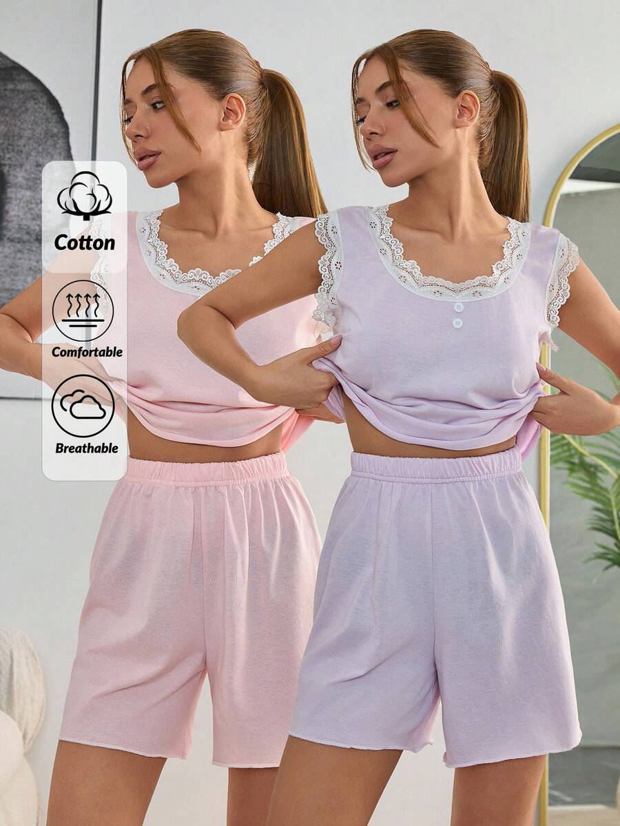 RueChic 2 件撞色蕾丝和纽扣细节无袖短款上衣和生菜细节短裤家居服套装