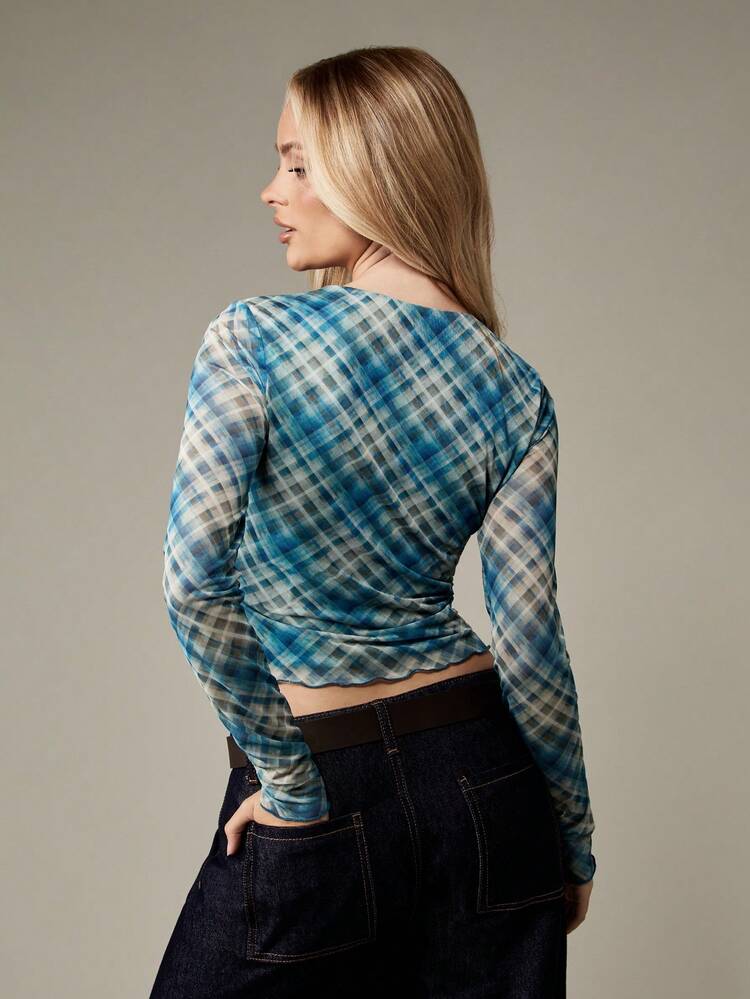MISSGUIDED Diagonal Plaid Print Long Sleeve Mesh Top Lettuce Edge Hem Y2K Fashion Winter Fall Casual Stretch Layering Crop Top Basic Fitted Ladies Top