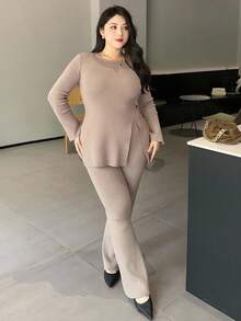 Dazy Plus مجموعة كنزة صوفية بياقة طاقم مع حافة مضبوطة وشق وبنطلون مصنوع من الصوف بساق متسعة، مقاسات كبيرة للنساء في فصل الخريف، قطعتان