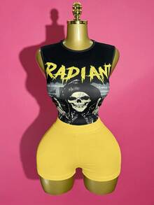 Slaydiva 2025春夏新款波西米亚音乐节复活节休闲日常沙滩度假派对街头性感甜美可爱Y2K黑色弹力针织面料霓虹绿英文字母骷髅骨暗黑美式复古图案圆领露肩无袖短款修身背心搭配绿色松紧腰纹理紧身短裤/热裤女两件套 - 黃色 - 查看 3