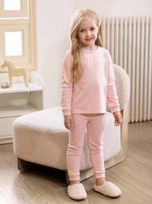 1 Set Young Girl Base Layer, Vibrant Pink Heart Print Soft Stretchy Fabric Long Sleeve Top And Pants Matching, Comfortable Fit And Easy Care (1 Set Sold Separately)