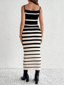 SHEIN 孕妇撞色条纹修身针织吊带裙 - 彩色 - 查看 2
