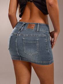 SHEIN Forever 21 女士双排扣腰部设计 High Street Spice 复古洗水蓝牛仔迷你裙 - 藍色 - 查看 2