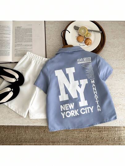 SHEIN 2pcs Young Boys Casual Cute Letter Pattern Short Sleeve Collared Blue Woven Shirt Top And White Elastic Waist Shorts Set, Suitable For Holiday, Spring/Summer, Parties, School, Everyday Wear