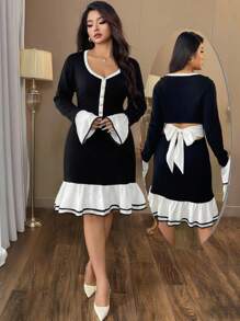 SHEIN Clasi Retro Elegance V-Neck Knit Dress With Black And White Contrast Flared Sleeves, Exuding A Refined Atmosphere. Backless Strapped Design, Combining Grace With Sensuality. The Perfect Choice For Parties And Dates. - Black and White - View 1