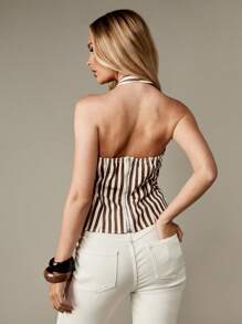 MISSGUIDED Vintage inspirierter Neckholder-Crop-Top aus braunem gestreiftem Denim mit vertikalen Streifen, klassisches Sommer-Festival-Strandtank-Oberteil mit figurbetontem ärmellosen Design