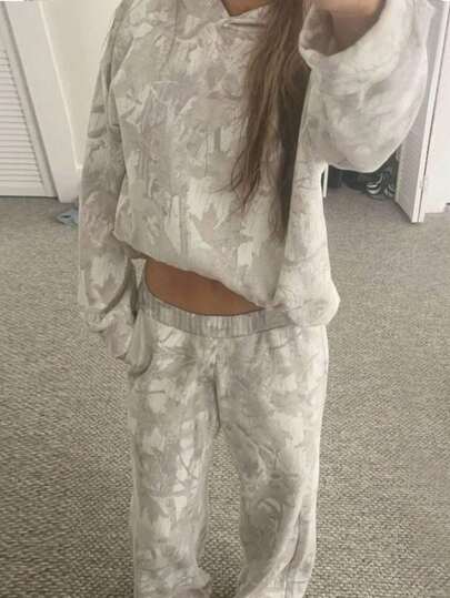 SHEIN 2pcs/Set Women Digital Print Hoodie And Sweatpants Fall Cloth For Women