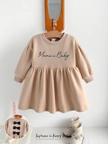 Cozy Pixies Robe à manches longues avec épaules tombantes, col rond, imprimé lettres et nœud, taille marquée, couleurs contrastées, pour bébé fille - Kaki - Voir 8