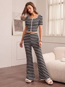 Hanevo 2 件套女士休闲条纹圆领上衣，带纽扣和裤子套装，适合办公室、学校、运动、性感 - 黑色 - 查看 5