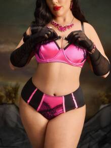 PinupPomp Plus Size Lace Patchwork Underwire Bra & Panty Set Vintage