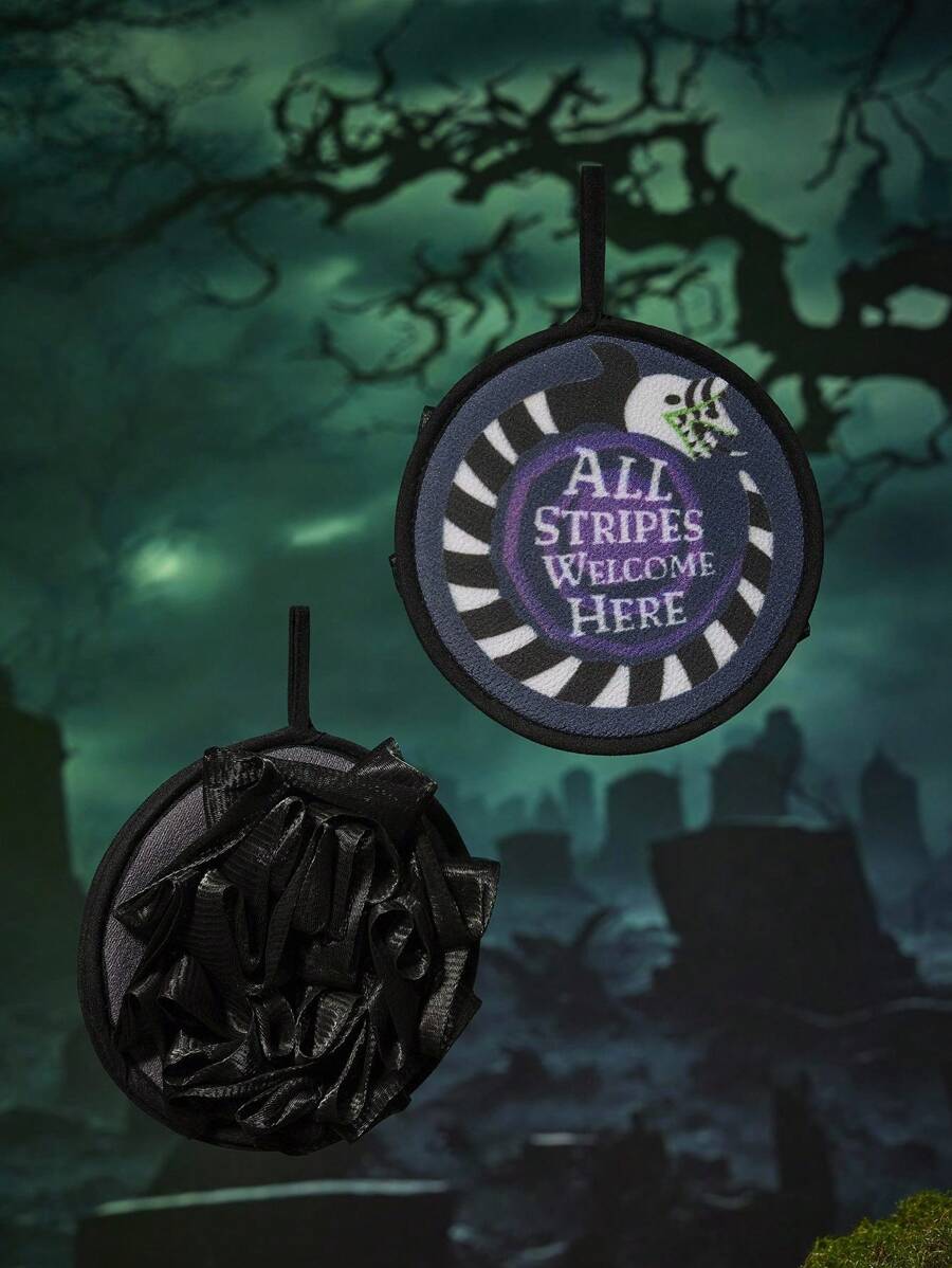 Beetlejuice X SHEIN 1pc Underworld Sorcerer Loofah Bath Scrubber, Double-Sided For Lathering And Exfoliating, Strong Cleaning Power, Suitable For Adults, Goth - Black - View 1