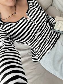 CovetEZ 女士新款棉混纺黑白条纹半拉链 T 恤