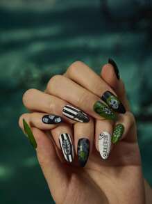 Beetlejuice X SHEIN 时尚夜光防水超薄自粘黑色和绿色指甲贴纸，无需紫外线灯指甲贴花，美甲 DIY 装饰，配饰自由搭配，哥特，角色扮演，哥特，万圣节 - 彩色 - 查看 6