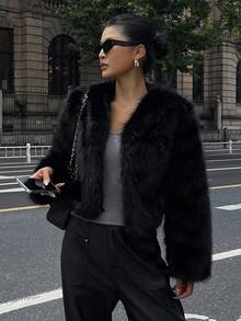 DAZY V领修身高端仿皮草女式外套，秋冬女装大衣 - 黑色 - 查看 3