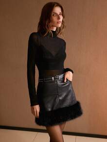 MOTF PREMIUM FALDA DE PIEL SINTÉTICA CON CONTRASTE DE PELO SINTÉTICO