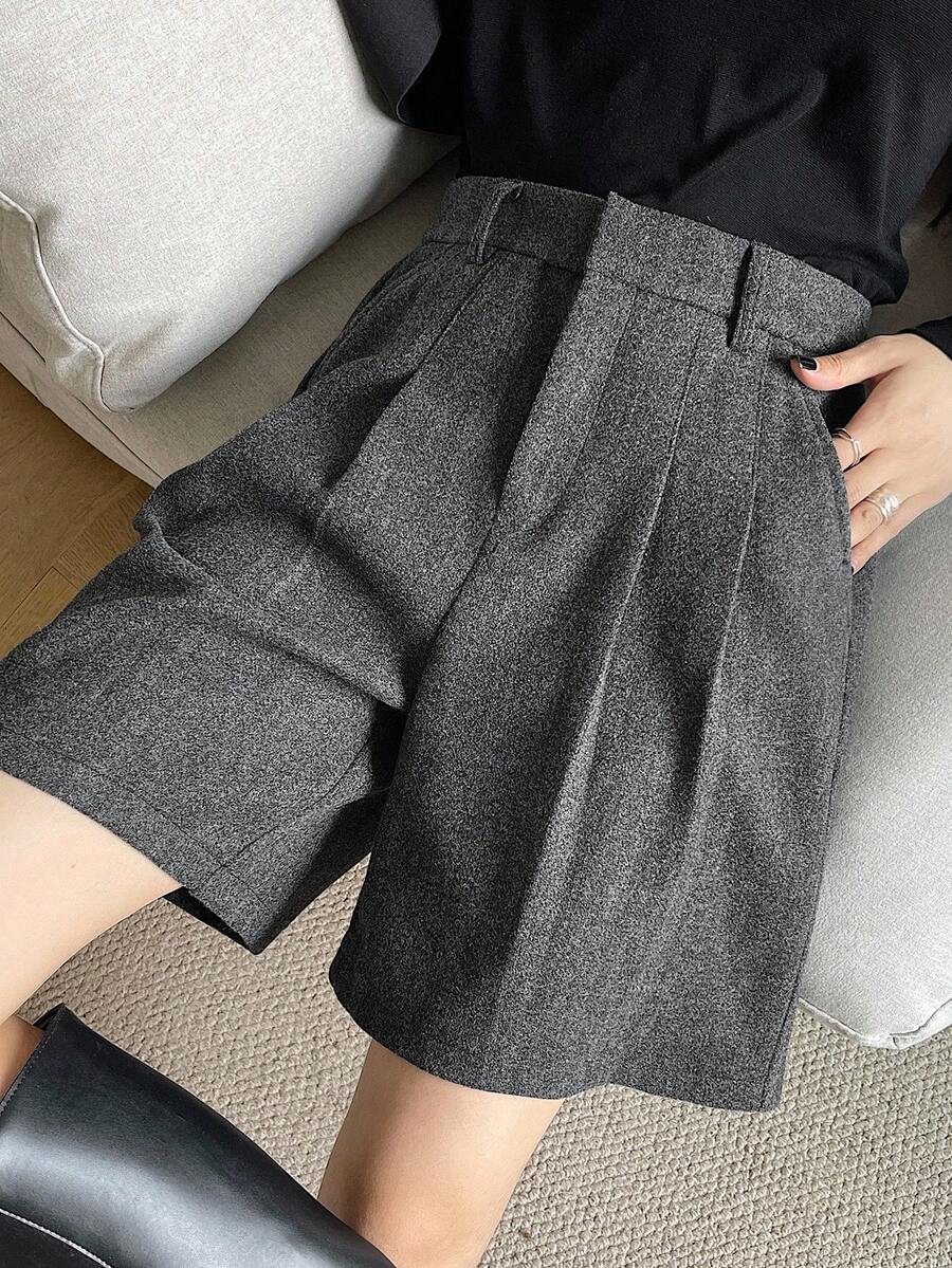 Livesso 女士纯色直筒宽松羊毛混纺百慕大短裤，带口袋，适合秋冬季休闲穿着 - 灰色 - 查看 1