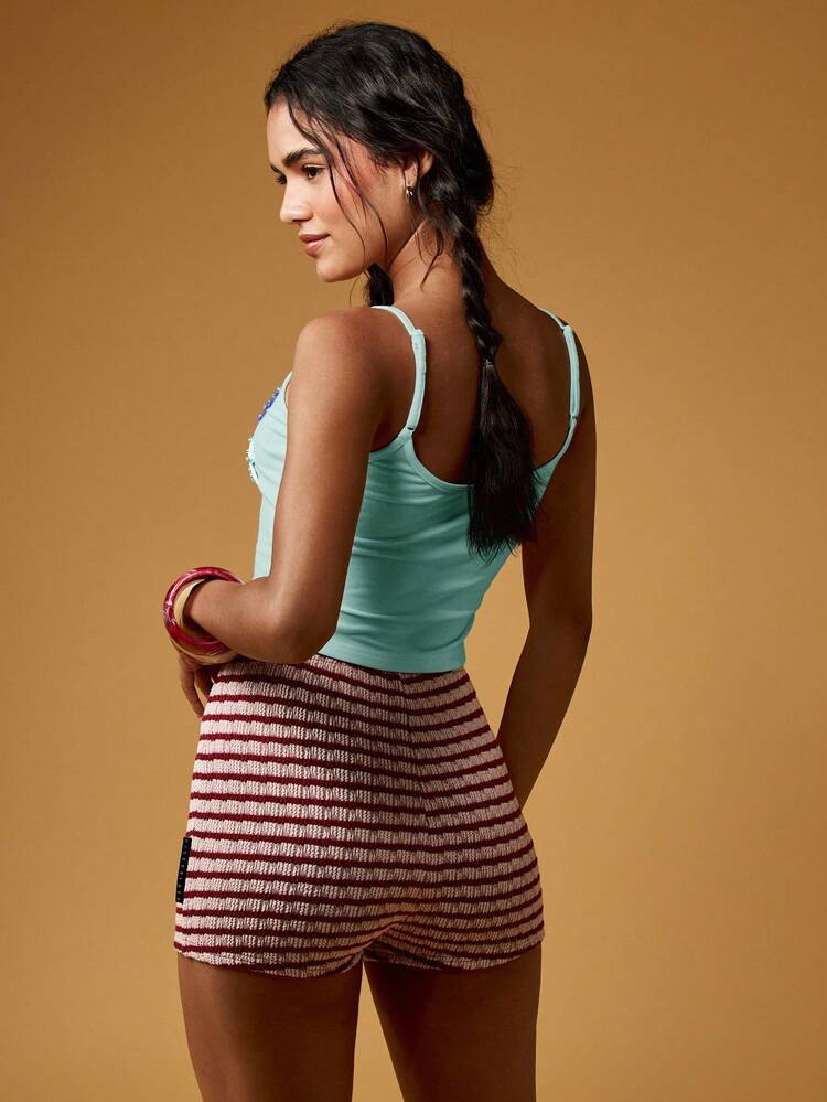 MISSGUIDED Cropped Tank Top With Starfish Embellishments