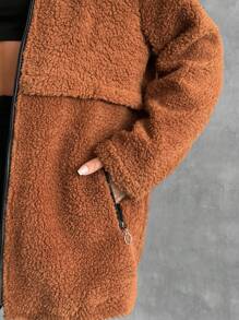 EURMUSE 舒适毛绒口袋魅力柔软细节，大胆风格毛绒口袋带来额外的温暖触感纹理，最大程度的舒适轻松凉爽与毛绒扭曲风格在每一个针脚中都与柔软相遇时尚外套与毛绒装饰舒适氛围的首选夹克您可以感受到的温暖，您可以看到的风格 - 棕色 - 查看 8