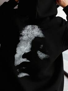 SHEIN Bolty Teen Boy Casual Minimalist Fashion Classic Cool Silhouette Face Graphic Print Hoodie Sweatshirt, Suitable For Autumn Fall Winter - Black - View 4