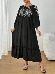 SHEIN PETITE CURVE Einfarbiges Lässig-Kleid in Große Größen mit Langarm, minimalistischer Stil für den Alltag - Schwarz - Übersicht 5