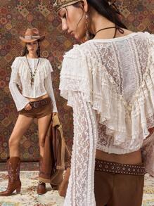 SHEIN x Rafa Kalimann Easelle 复古游牧民族荷叶边喇叭袖圆领女式衬衫 - 杏色 - 查看 2