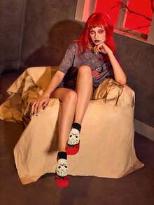 WB Horror X SHEIN 2 Pairs Men&Women Soft&Breathable Moisture-Wicking Casual Ankle Socks With Pattern Fashionable And Cute Black&Red Short Socks Reinforced Toe & Heel For Durabiliy Unisex For Men & Women All Season All-Match Summer Winter - Multicolor - View 8