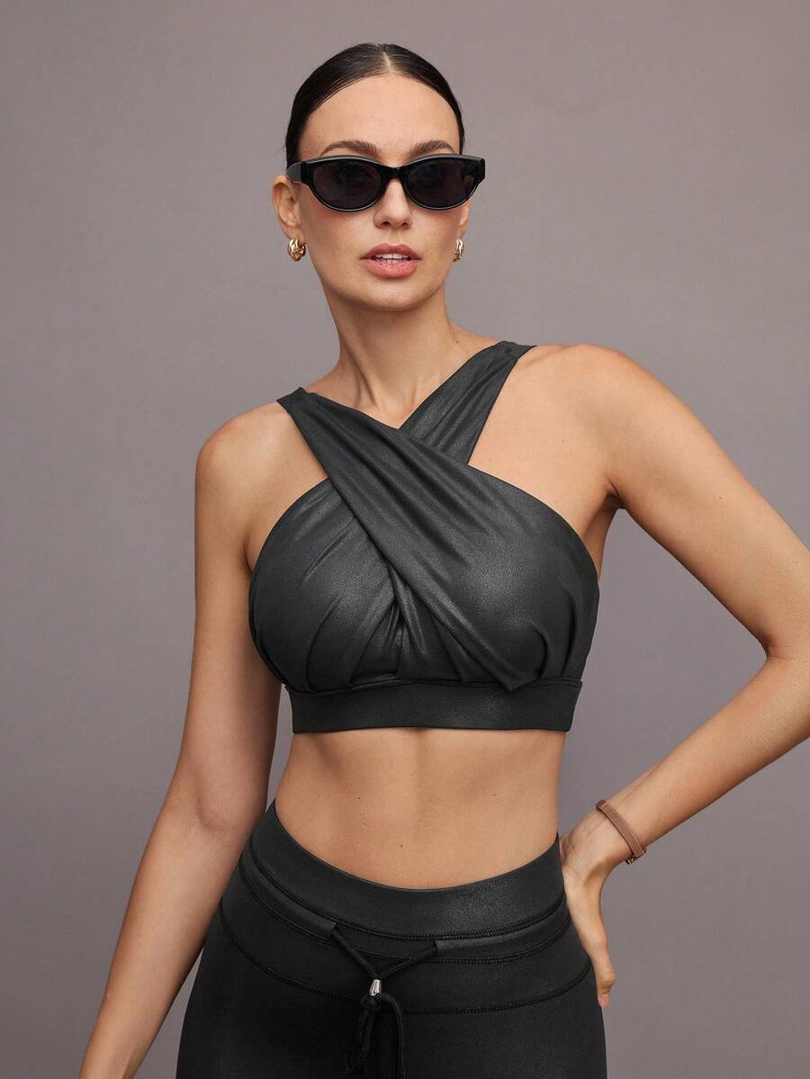 Activina 女士纯色褶皱交叉日常健身运动文胸 - 黑色 - 查看 1