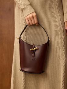 MOTF PREMIUM PU 皮革搭扣手提包 - 深棕 - 查看 1