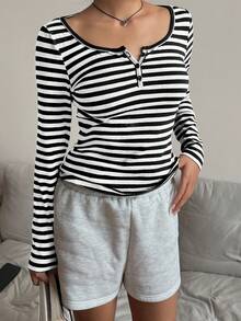 CovetEZ 女士新款棉混纺黑白条纹半拉链 T 恤