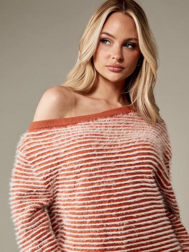 MISSGUIDED オフショルダーストライプファジーニットミニドレス