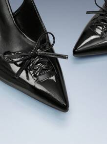 CUCCOO GRLICON 勃艮第红尖头封闭式细高跟女式一脚蹬高跟鞋 - 黑色 - 查看 3