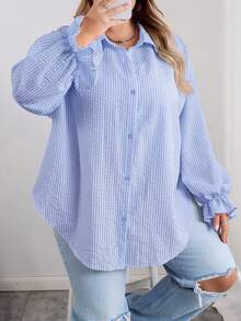 SHEIN CURVE+ Curves 大码返校季/返校季大码反季弧形下摆衬衫，秋冬长袖粉色条纹，女教师款，秋季女装 - 藍色 - 查看 6