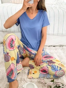 SHEIN 女款純色V領短袖睡衣套裝，搭配卡通水果印花長褲，夏季女款睡衣套裝，女款睡衣套裝，女款睡衣套裝，女款睡衣套裝，女款印花睡衣套裝 - 彩色 - 查看 5