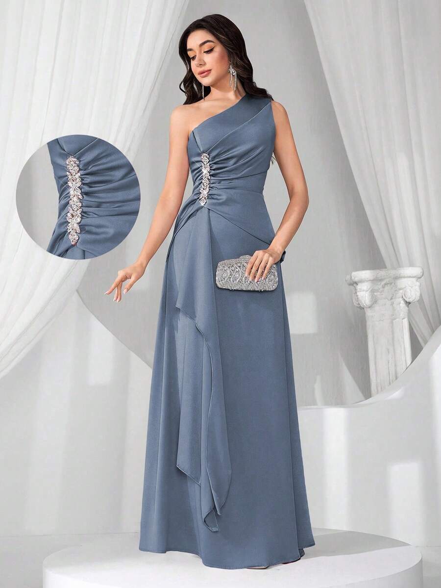 Coutiva 全新时尚优雅修身不对称肩部连衣裙