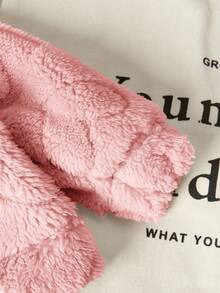 SHEIN 新生女婴可爱纯色蓬松心形图案连帽厚夹克外套，秋冬