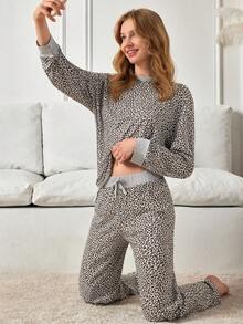 EURMUSE PLUS Women Cotton Leopard Print Round Neck Long Sleeve Top & Fake Drawstring Pants Ladies Pajama Set - Multicolor - View 4