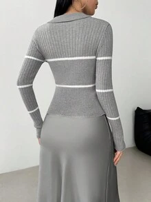 Modelyn 女式条纹装饰高领灰色毛衣 - 淺灰色 - 查看 2
