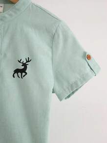 SHEIN 2入組青少年男孩休閒大學街頭風格藍綠色立領半扣短袖襯衫,適合春夏旅行、日常穿著和學校穿著 - 藍色 - 查看 8